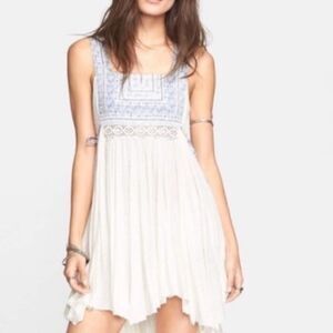 VINTAGE HAVANA Dress Embroidered Casual Size Small